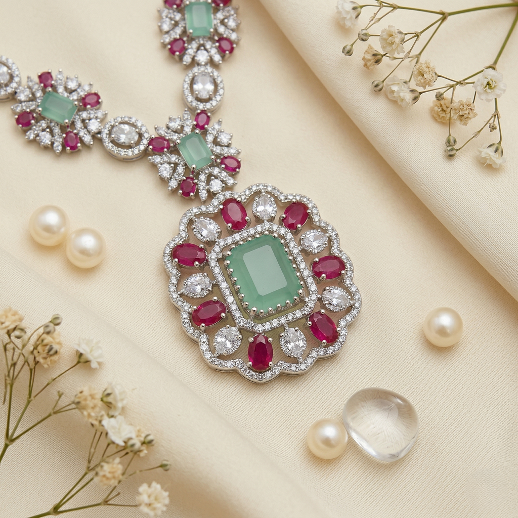 Mayura Necklace Set