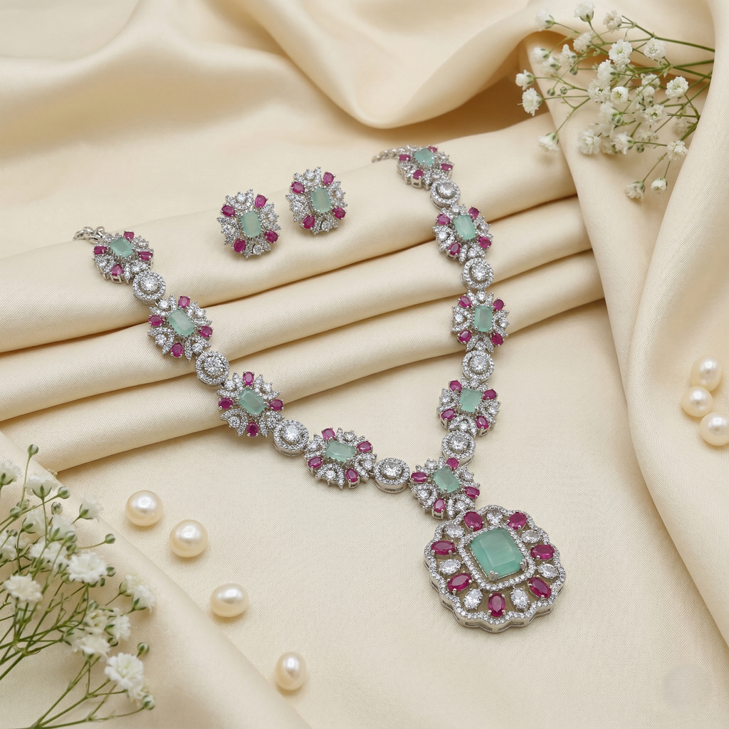 Mayura Necklace Set