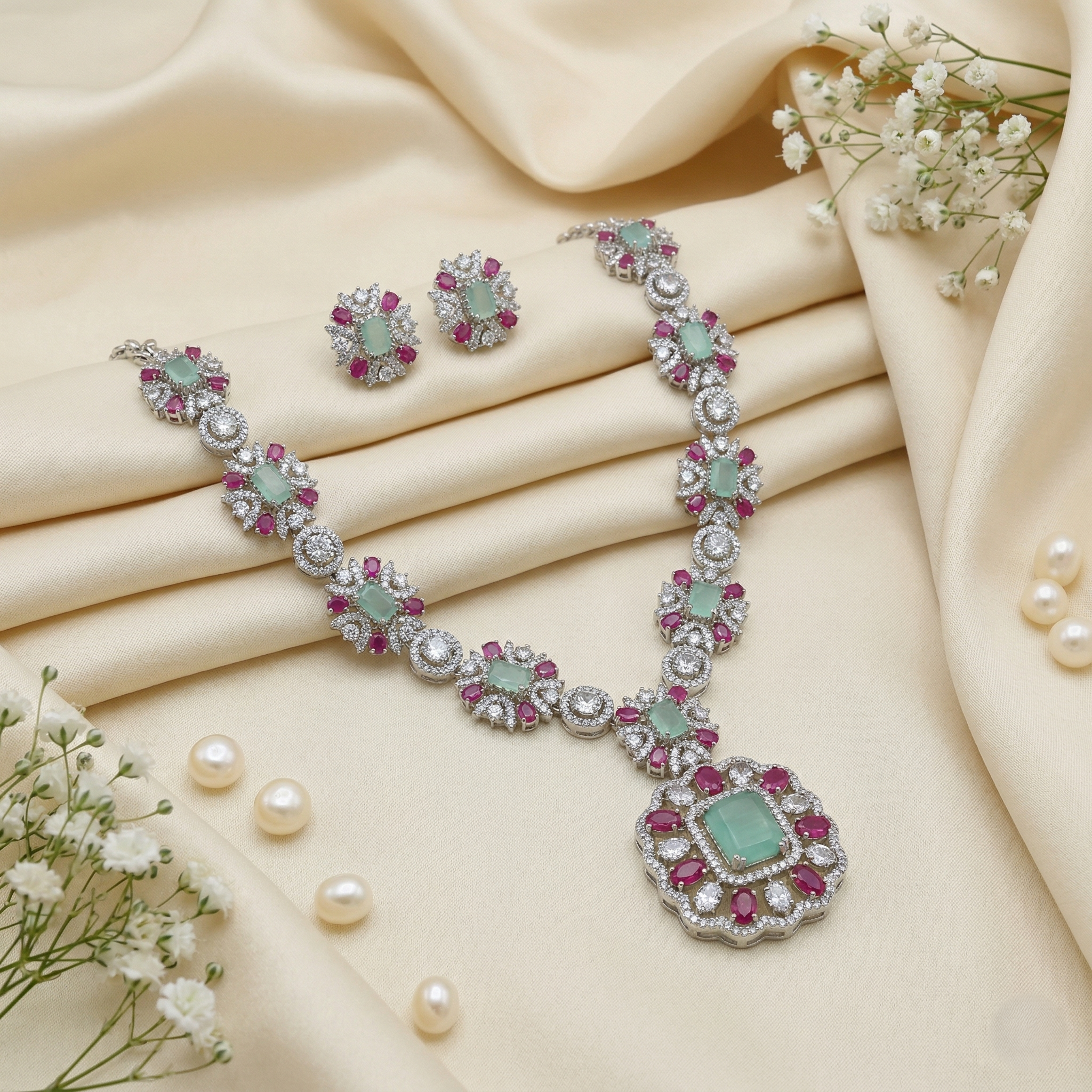Mayura Necklace Set