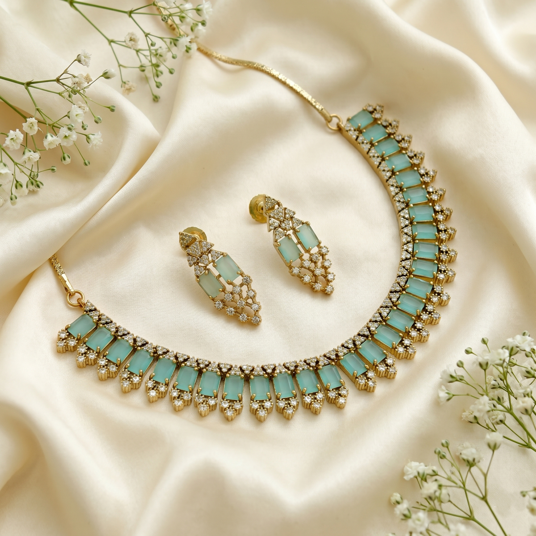 Seafoam Choker Set