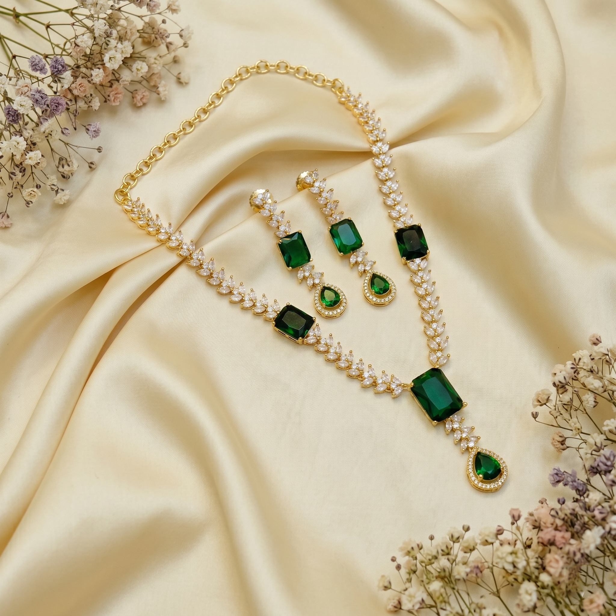 Mayuri Necklace Set